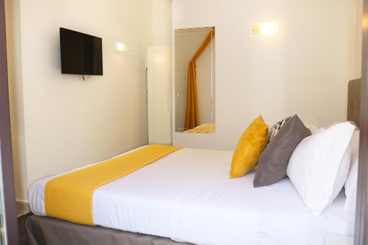Preluna Palace Guest house