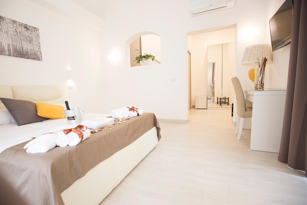 Preluna Palace Guest house Catania