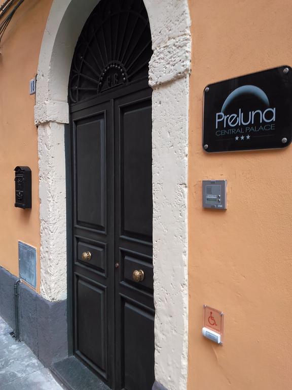 Preluna Palace Guest house